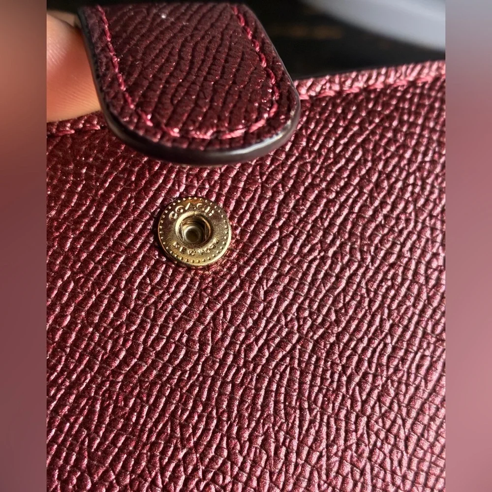 COACH Metallic Rose Pink Textured Leather Wallet with Gold Logo